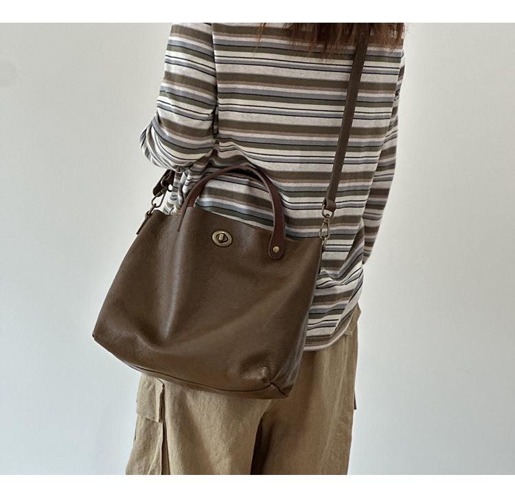 Spring/Summer Women's Genuine Tree Bark Leather Handbag - Vintage Lock Shoulder & Crossbody Bag.