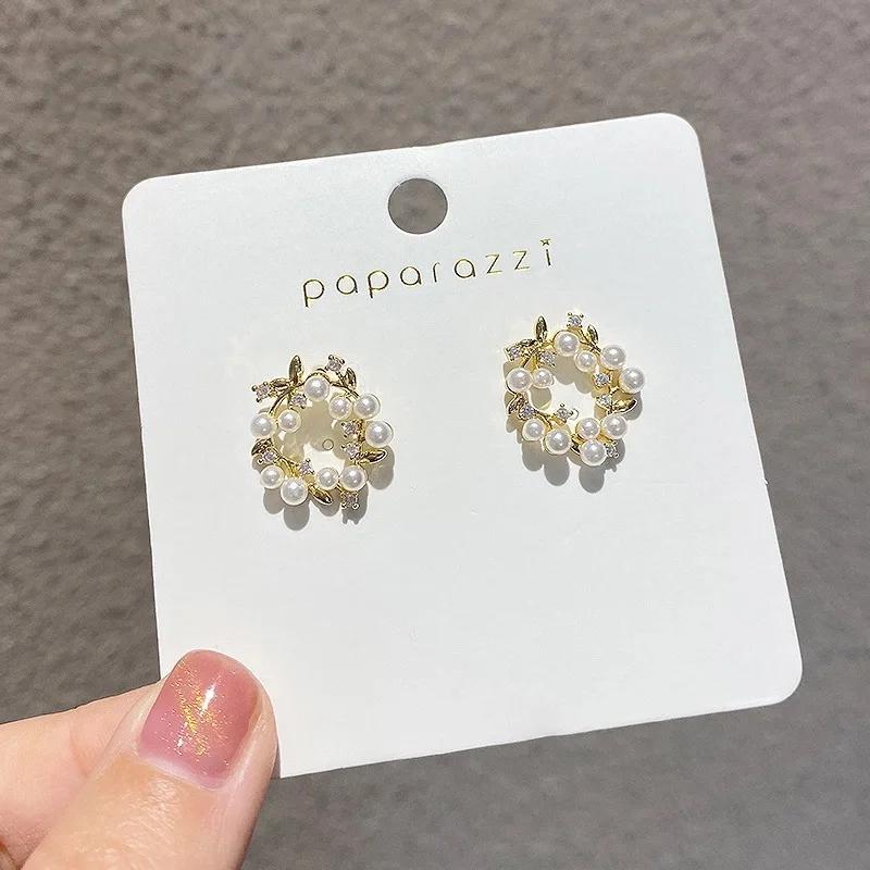 

New fashion brand design Small and exquisite earring color flower earrings female simple temperament earrings for women