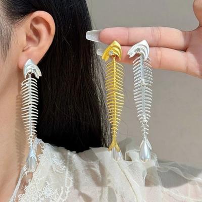 Fashion Fishbone Shaped Fish Bone Pearl Earrings Punk Gothic Jewelry Exaggerated Eardrop Metal Drop Earrings Women
