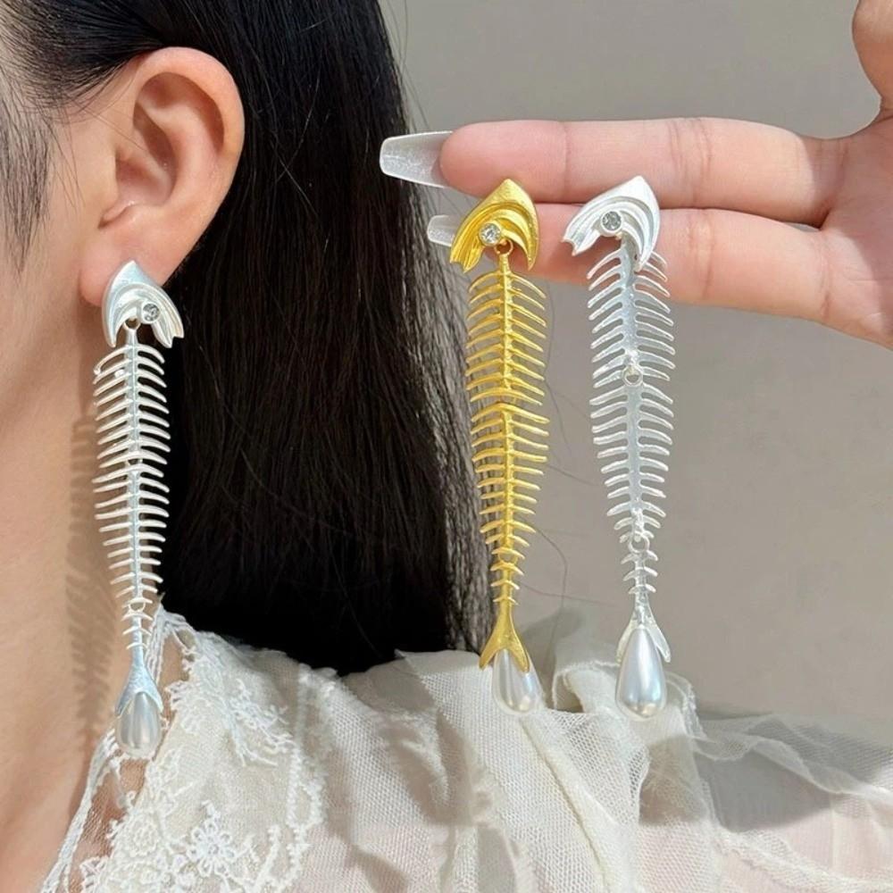 Punk Gothic Fischgräten-Perlenohrringe Fischgrätenförmige Hängeohrringe Übertriebener Ohrhänger Frauen
