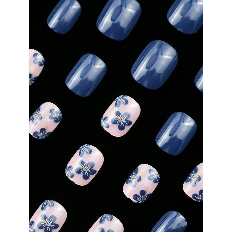 24 ks Jarní a letní modré květinové čtvercové nálepky na nehty, Zdobené vzorem modrých květin, Vhodné pro dámskou dekoraci nehtového umění | Květinový design nehtů