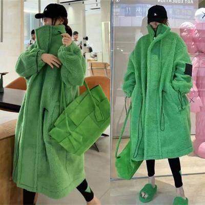 Nuovo cappotto invernale da donna spesso con lana di agnello Esplosione di fascia alta e stile street della moda Giacca imbottita in cotone Capispalla alla moda