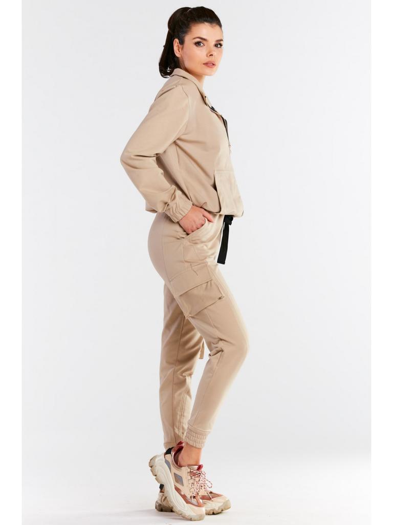 Beige cargo sweatpants L/XL