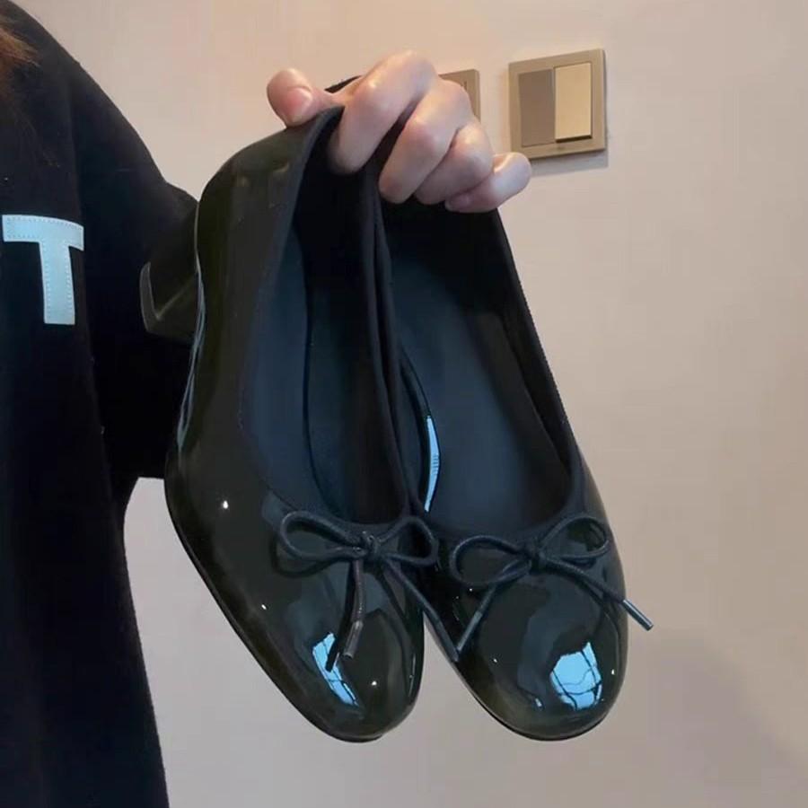 Spot~ French single shoes women's flat spring new beautiful skirt evening shoes bow ballet shoes