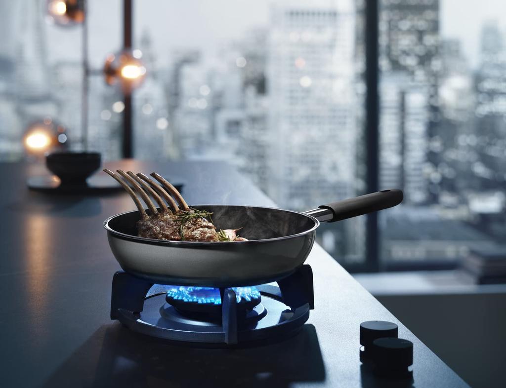 WMF (WMF) Frying Pan 24cm, IH and Gas Stove Compatible, Mineral Material Made from Natural Minerals [Fusiontec Mineral Frying Pan PL (Platinum)],