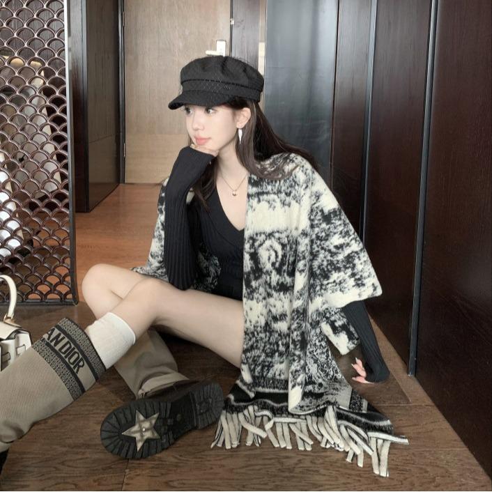 Nowy szal z malarstwem tuszem Premium Dekoracja Podróżna Szal zewnętrzny Długi Retro Płaszcz z frędzlami Peleryna Szalik