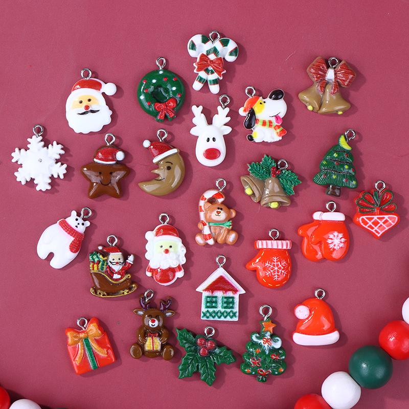 24Pcs Mixed Style Christmas Charms Snowman Santa Tree Penguin Reindeer Pendant For Diy Jewelry Accessories