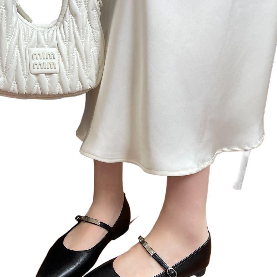 Silver single shoes women's 2025 new summer French stunning flat bottom gentle wind shallow mouth absolute son Mary Jane women's shoes