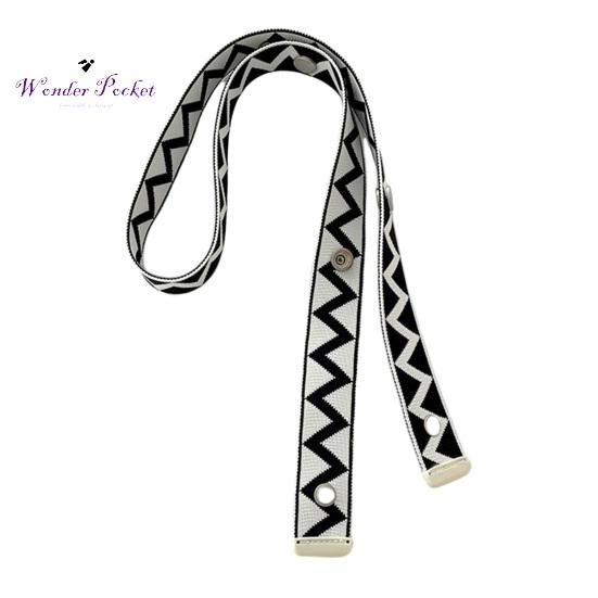 

Цвет ремня сумки через плечо. Отличный геометрический принт. Контраст. Прочность. Отличная несущая способность. Ремень сумки через плечо. чёрный