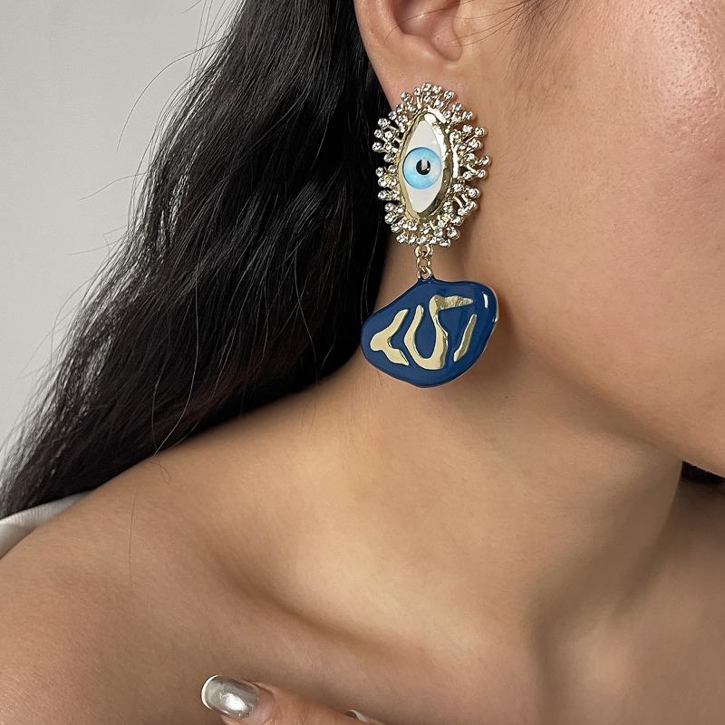Medieval Art Abstract Personality Oil Drop Earrings Catwalk Temperament Fashion Eyes Diamond Earrings
