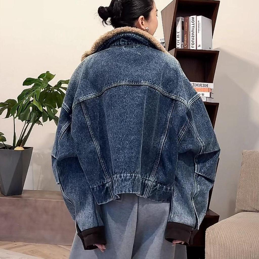 2025 Women's Winter Denim Jacket with Velvet Lining, Retro Short Style, Versatile and Thickened Loose Fit