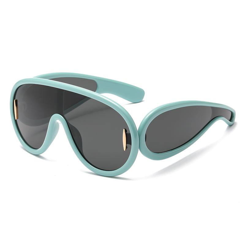New Fashion One-Piece Large Frame Sunglasses Cyberpunk Style for Women Men Outdoor Travel UV Protection
