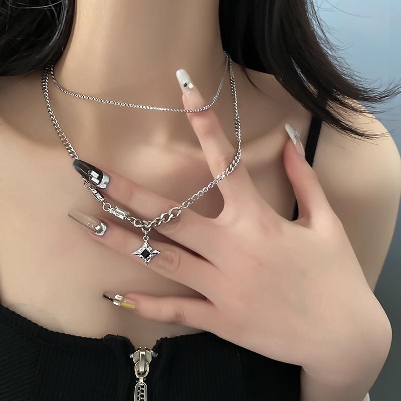 Punk Irregular Zircon Cross Star Necklace for Women Star Crystal Imitated Pearl Choker Necklace Cool Layered Pendant Collar