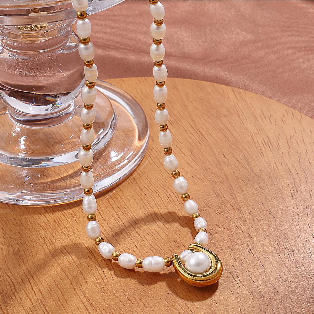 Freshwater Pearl Beaded Necklace Stainless Steel Gold-plated Light Luxury Simple Wind Beaded Necklace