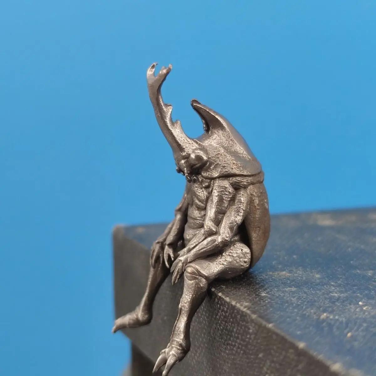 

Miniature Pure rhinoceros beetle Copper Aged Realistic Simulation Insect Model Hand-Made Car Ornament Animal Desktop Statue