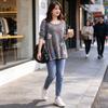 T-shirt da donna a maniche lunghe con scollo rotondo e fantasia floreale, abbigliamento casual per la primavera e l'autunno