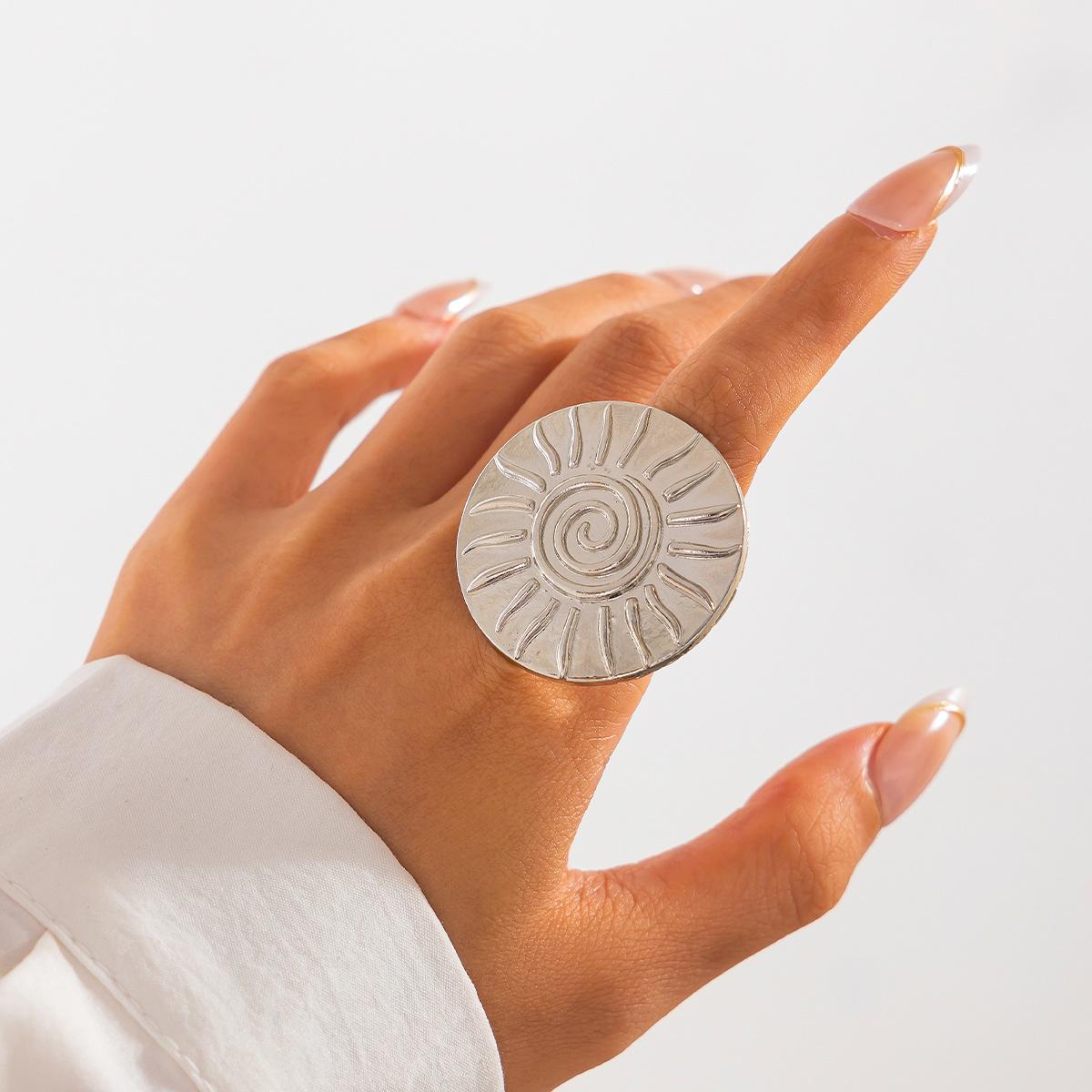 

Креативное преувеличенное кольцо с изображением подсолнуха и луны, золотое, серебряное, панк-мода, новое большое открытое кольцо на костяшку для женщин, вечерние, счастливые подарки на кольца