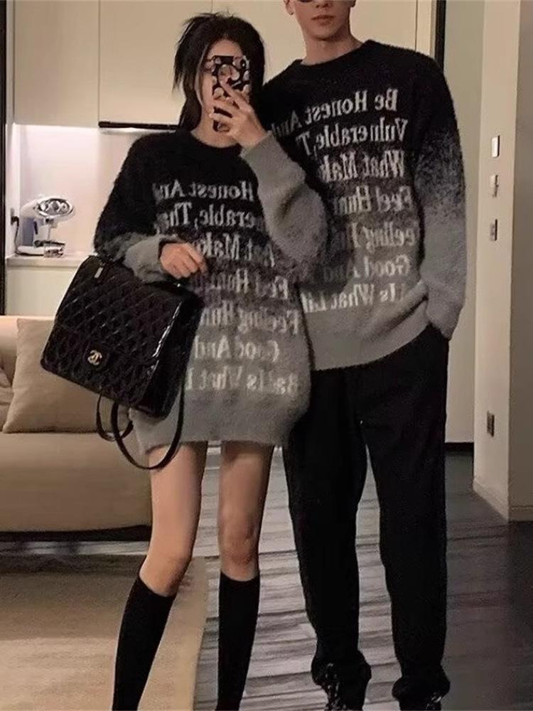 Trendy American Retro Gradient Letter Knit Sweater - Comfortable, Loose-Fit Pullover for Couples
