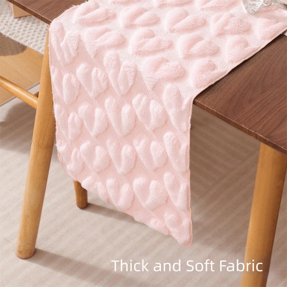 Romantic Plush Love Tablecloth Fuzzy Dining Table Runner Valentine's Table Flag  Valentine's Day