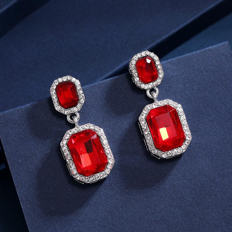 Barokní retro křišťálové náušnice s drahokamy, super třpytivé diamanty, jednoduché temperamentní náušnice, lehký luxus, dlouhé personalizované náušnice na večeři