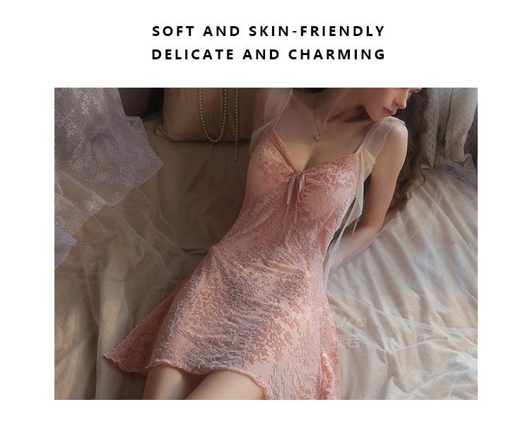 Gorgeous Jacquard Low-Cut Push-Up Backless Nightgown & Robe Set with Pads - Pure Temptation