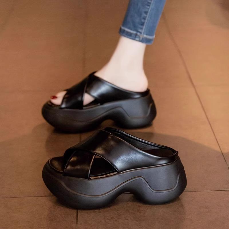 

Версия из овчины~ Тапочки женские для улицы летние новые на толстой подошве универсальные удобные сандалии на платформе 39