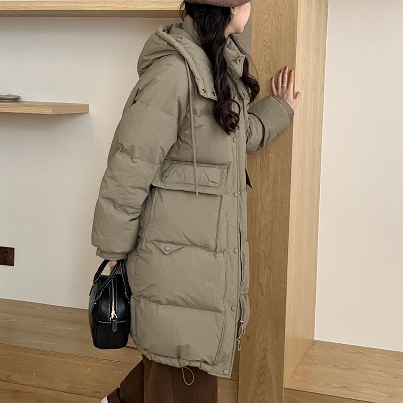 Lange Daunenjacke mit großer Tasche für Damen 2025 Wintermode Verdickte Kapuze Über Knie Süße weiße Entendaunenjacke