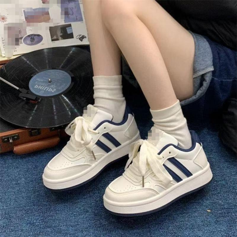 New platform white shoes women's autumn casual board shoes niche shoes women's shoes versatile student bread shoes