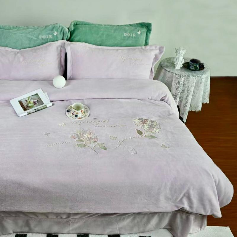 

Thickened Milk Fleece Embroidery Four-Piece Warm Flannel Fleece Double-Sided Three-Piece Bed Sheet Quilt Velvet 4pc - Quilt Cover 200 * 230