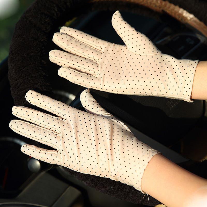 

Летние перчатки для защиты от солнца Женские для вождения Весенне-осенние Тонкие Электромобиль Женские Велоспорт Кружево Защита от УФ-лучей Летняя партия 4 pairs of skin color One size