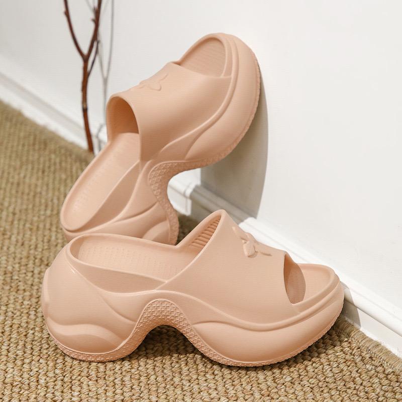 

Fashion 2025 New Fashion Women s Slippers Platform Non-slip Female Slides Soft Sole Comfortable Slides Light Concise Women s Sandals 35