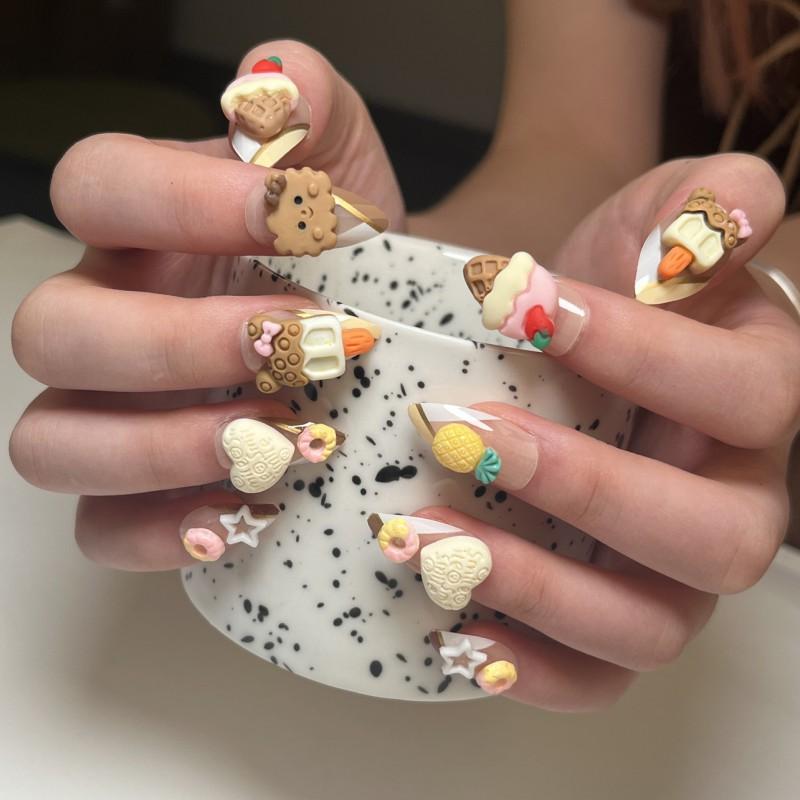 

Cute Ice Cream Cake Nail Art Cartoon Cookies Heart-shaped Short Pieces Fake Nails