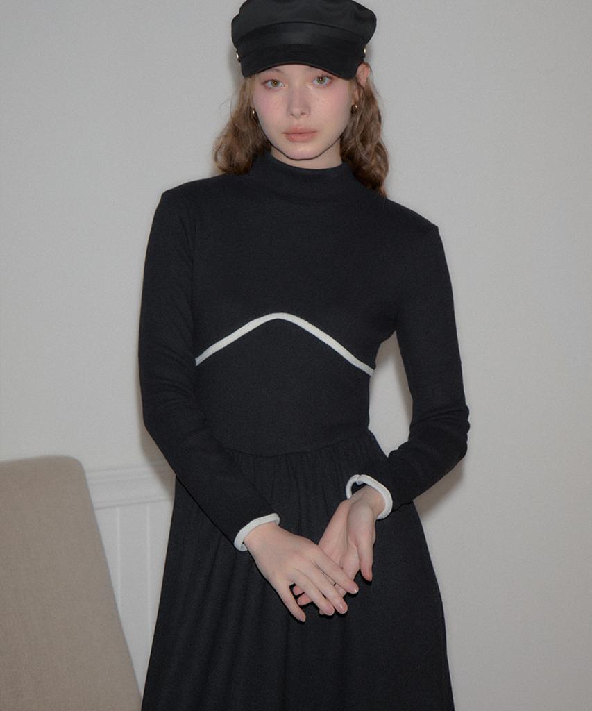 Salon De Yon Line Point High Neck Dress_ Black