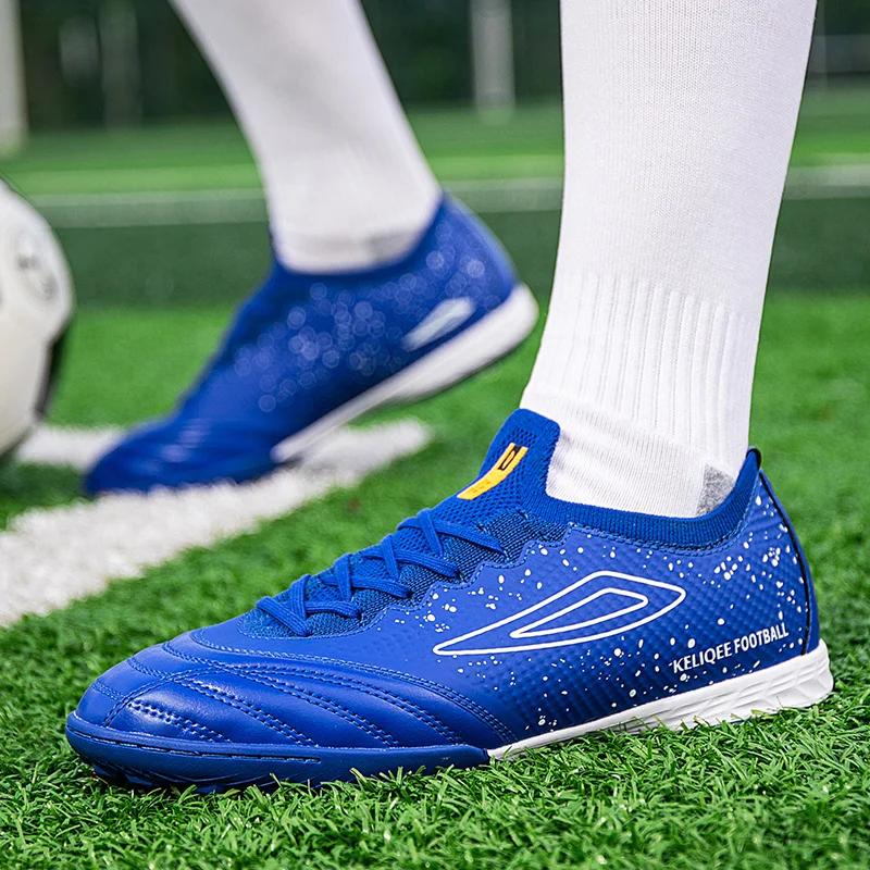 Men's Soccer Shoes Large Size Ultralight Football   Boots Boys Sneakers Non-Slip AG/TF Soccer Cleats Ankle Boots Unisex
