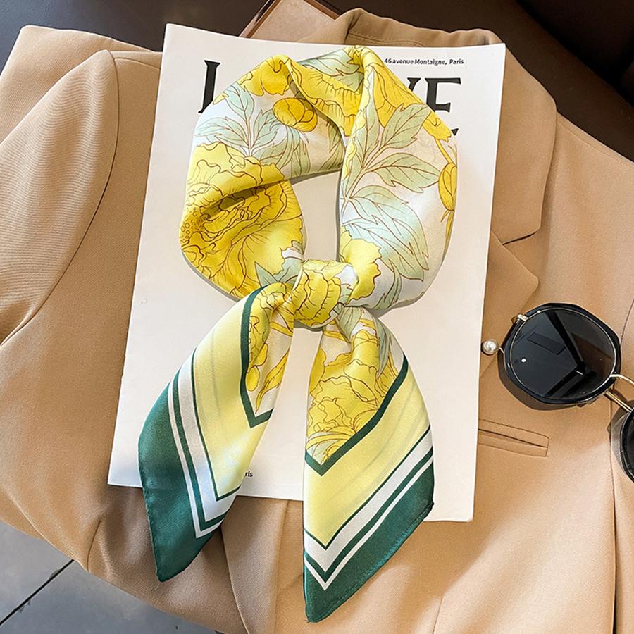 70cm Women Square Silk Scarf Flower Print Small Neckerchief Female Shawl Headscarf Foulard Bandana  Accessories Wap Hijab