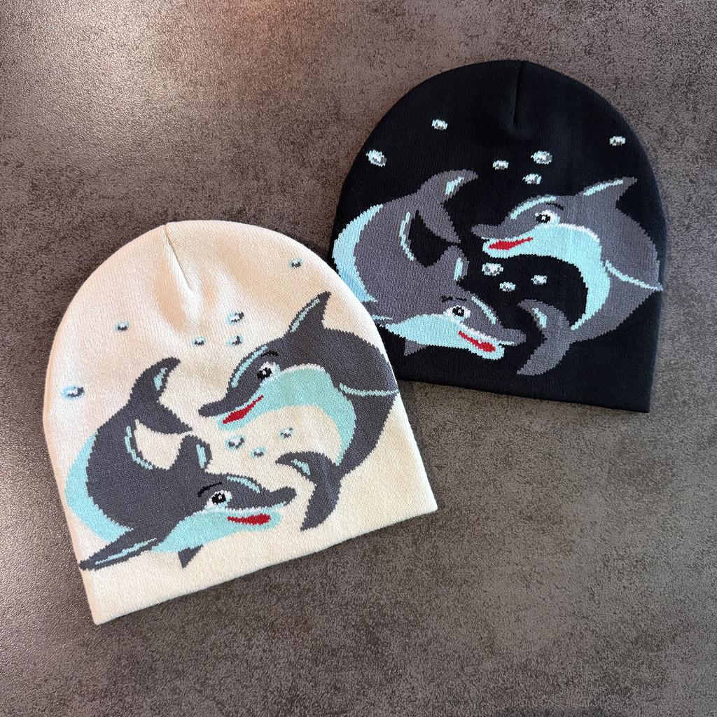 Acrylic Knit Hat With Cartoon Dolphin Embroidery Design For Daily Cold Seasons