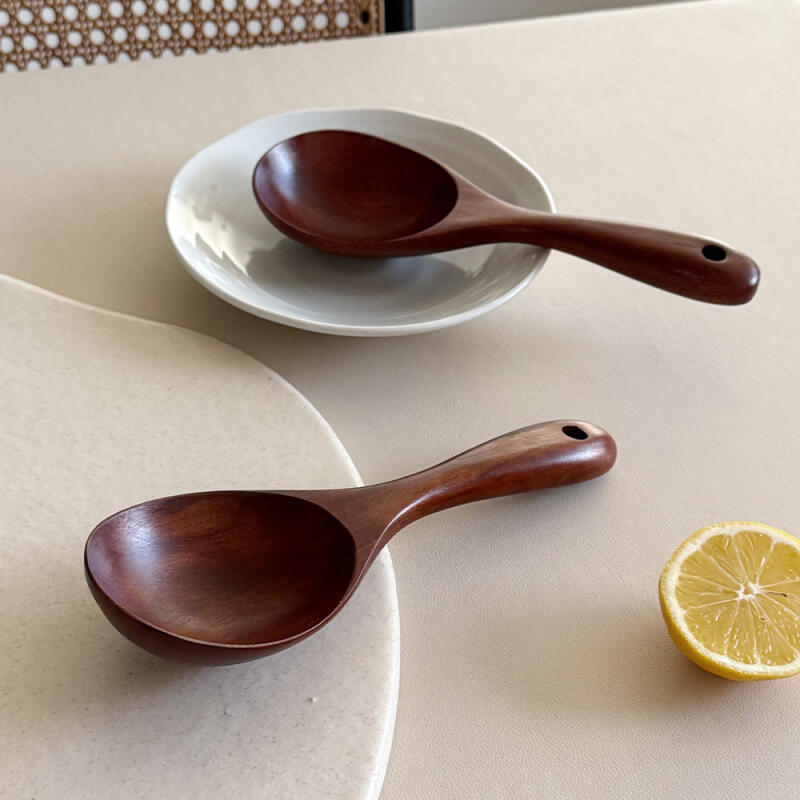 Nicott Wood Round Ramen Spoon for Use as a Side Dish