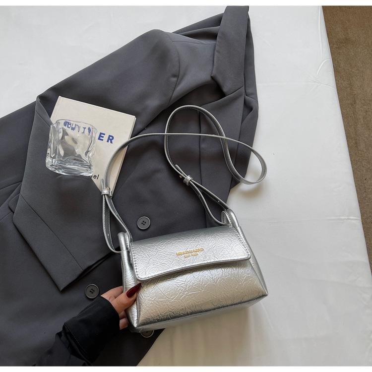 

Lychee pattern small square bag women s 2025 new fashion shoulder bag Sen Meng trend foreign light luxury simple messenger bag