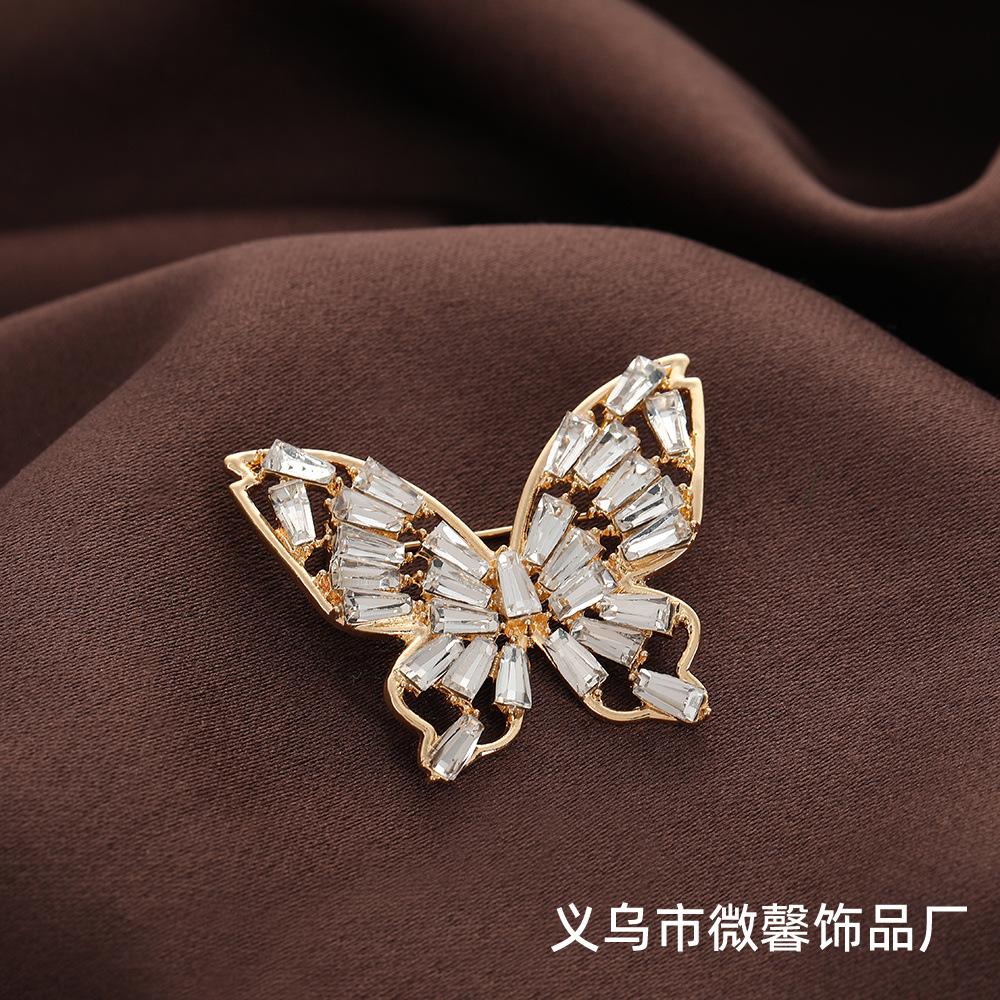 Zircon Butterfly Brooch Women s High-end Temperament Brooch Fashion Coat Suit Clothing Pin Accessories