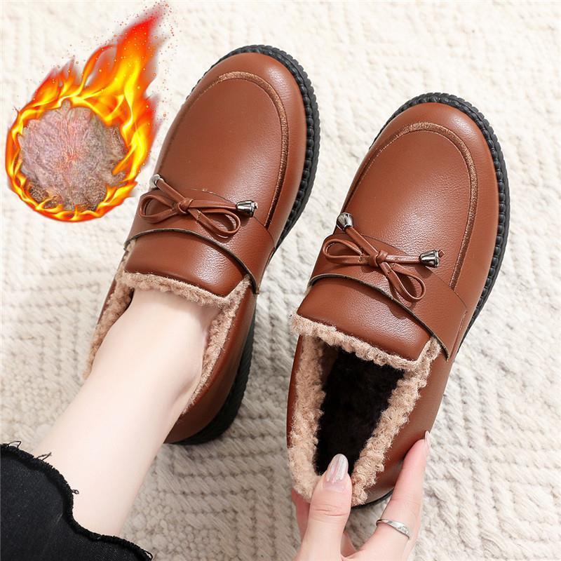 Winter Cotton Shoes with Women's Leather Surface Waterproof and Velvet Flat Bottom Warm and Middle-aged and Elderly Short Boots