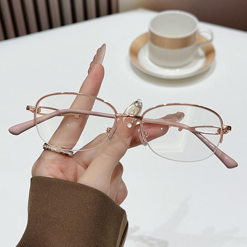 Fashionable Metal Semi-Rimless High-Definition Myopia Glasses Comfortable Eye Protection with Anti-Blue Light Eyeglasses Unisex