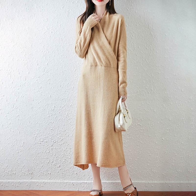 Women's V-Neck Knee-Length Pure Wool Dress - Loose Waist, Solid Color, Long Sleeve for Autumn/Winter