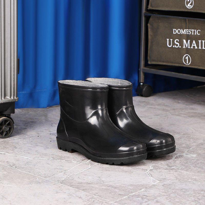 2 Fashion rain shoes men s wear waterproof construction wear-resistant rain boots construction site labor protection water shoes men s thick soles 39