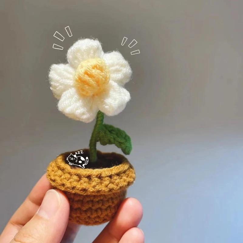DIY Handgewebte Mini-Topfblume Rose Büro Desktop Zierpflanzen Topfpflanzen Wollfaden Fertigprodukt Heimdekoration