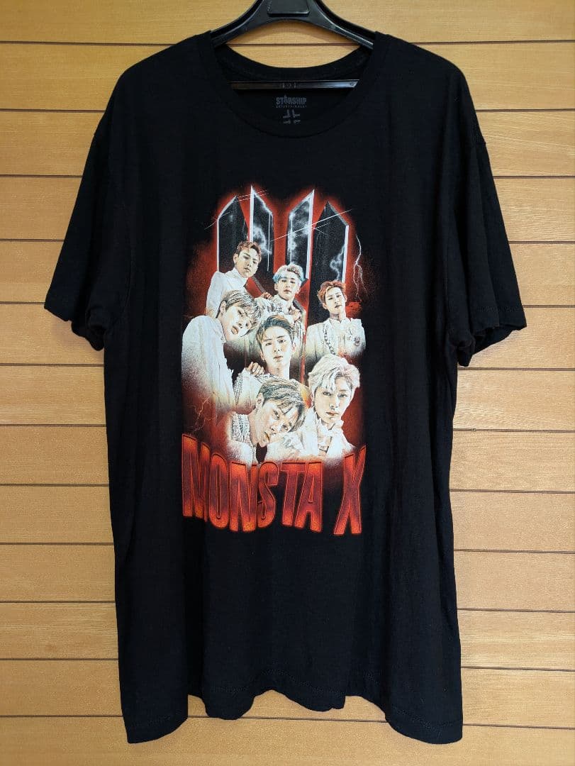 

[USED] K-pop idol MONSTA X Monsta X T-shirt Korean style