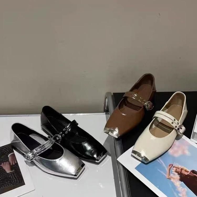 Modne Damskie Baleriny Wiosna Lato Moda Metalowe Kwadratowy Nosek Płaskie Mary Jane Miękka Skóra Codzienne Baleriny dla Kobiety