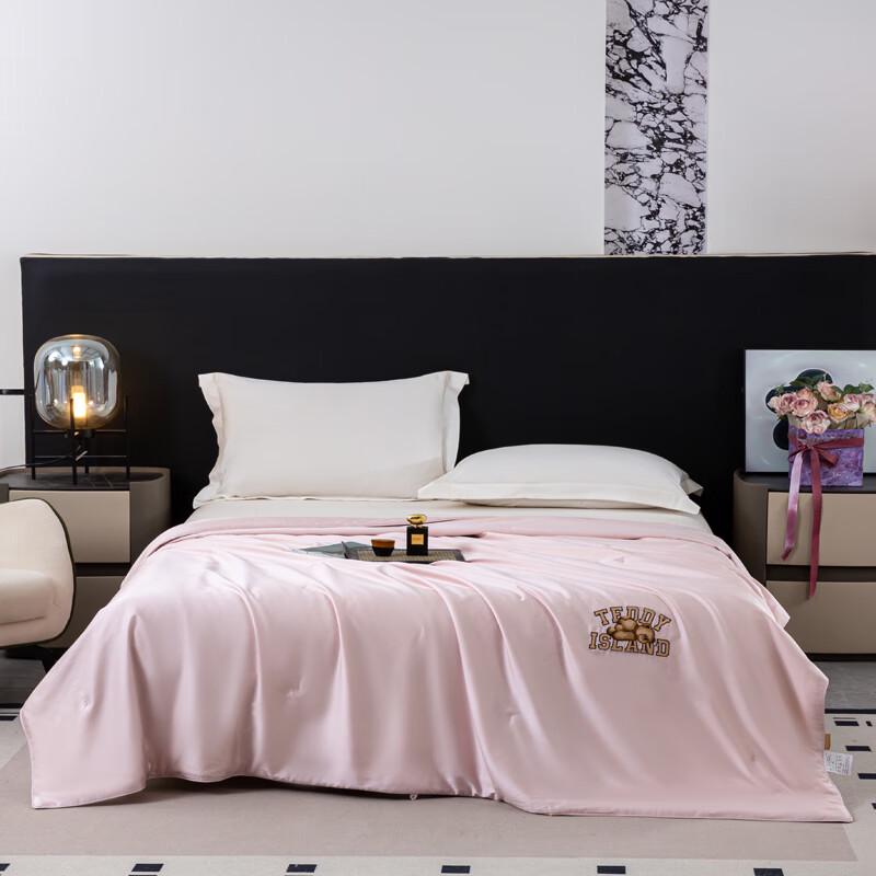 TEDDY ISLAND Tencel Cotton Embroidered Organic Tussah Silk Summer Quilt