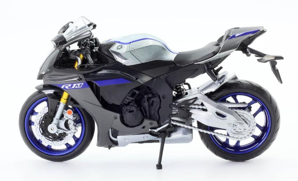 Doyusha Diecast Motorcycle 1/12 Scale 2022 Yamaha YZF-R1M Black Finished Product