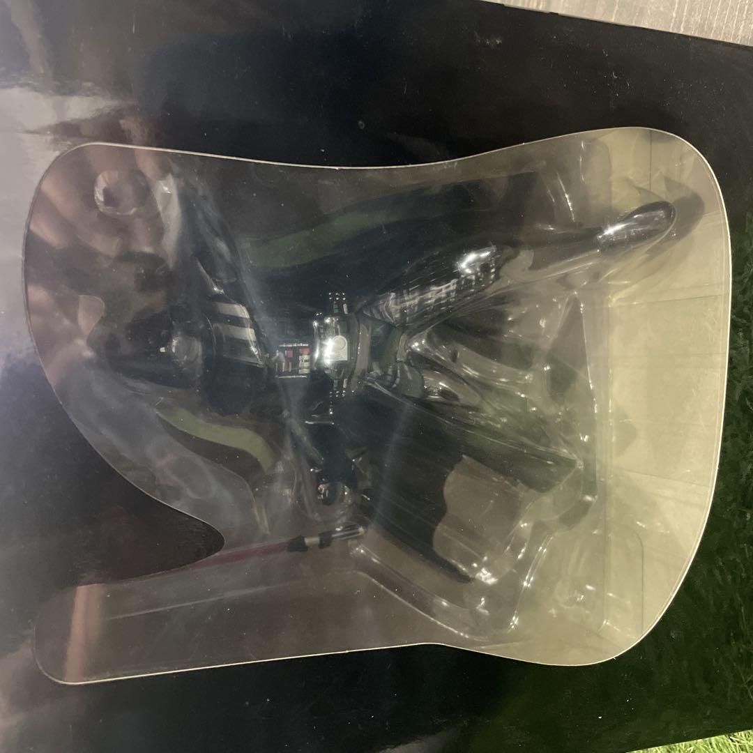 

[USED] STAR WARS Darth Vader Figure