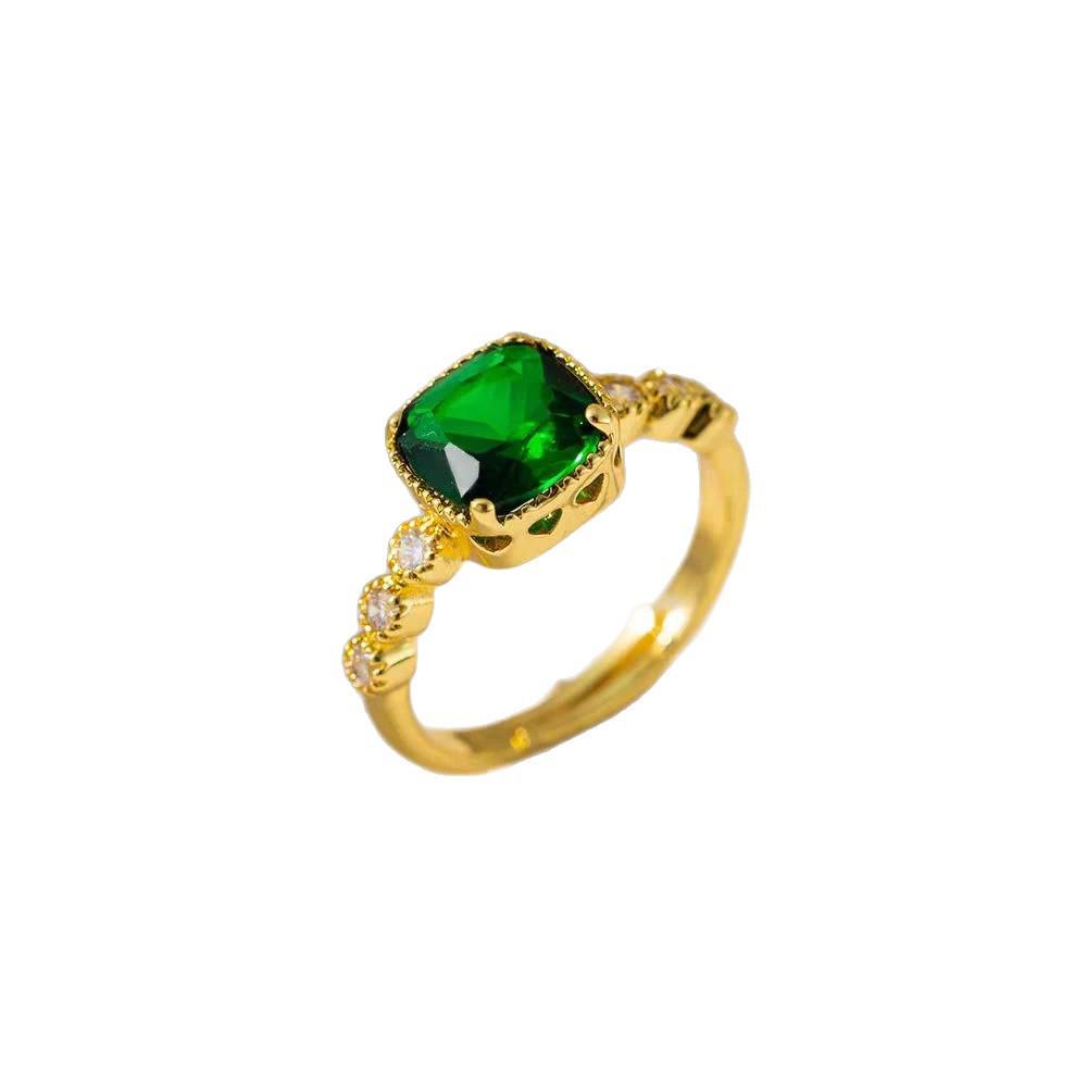 Emerald Zircon Adjustable Ring for Girls: Luxurious, Exquisite, Sparkling Finger Jewelry.